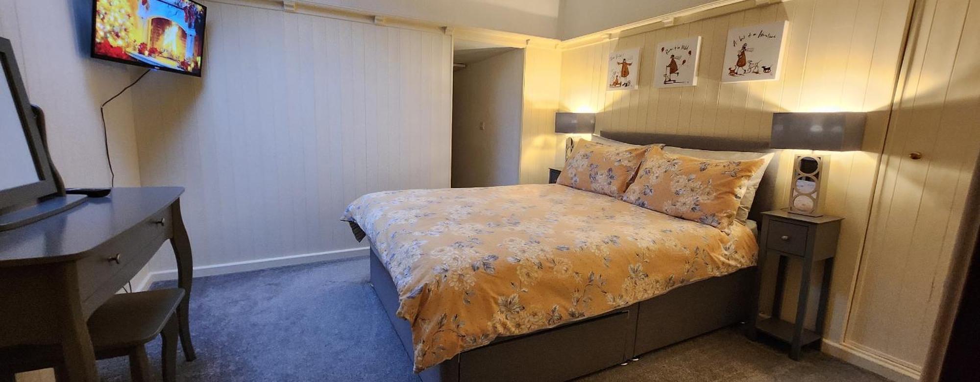 Modern And Spacious 2 Bedroom Apartment With Free Parking Llansantffraid Llansantffraid Glyn Ceiriog エクステリア 写真